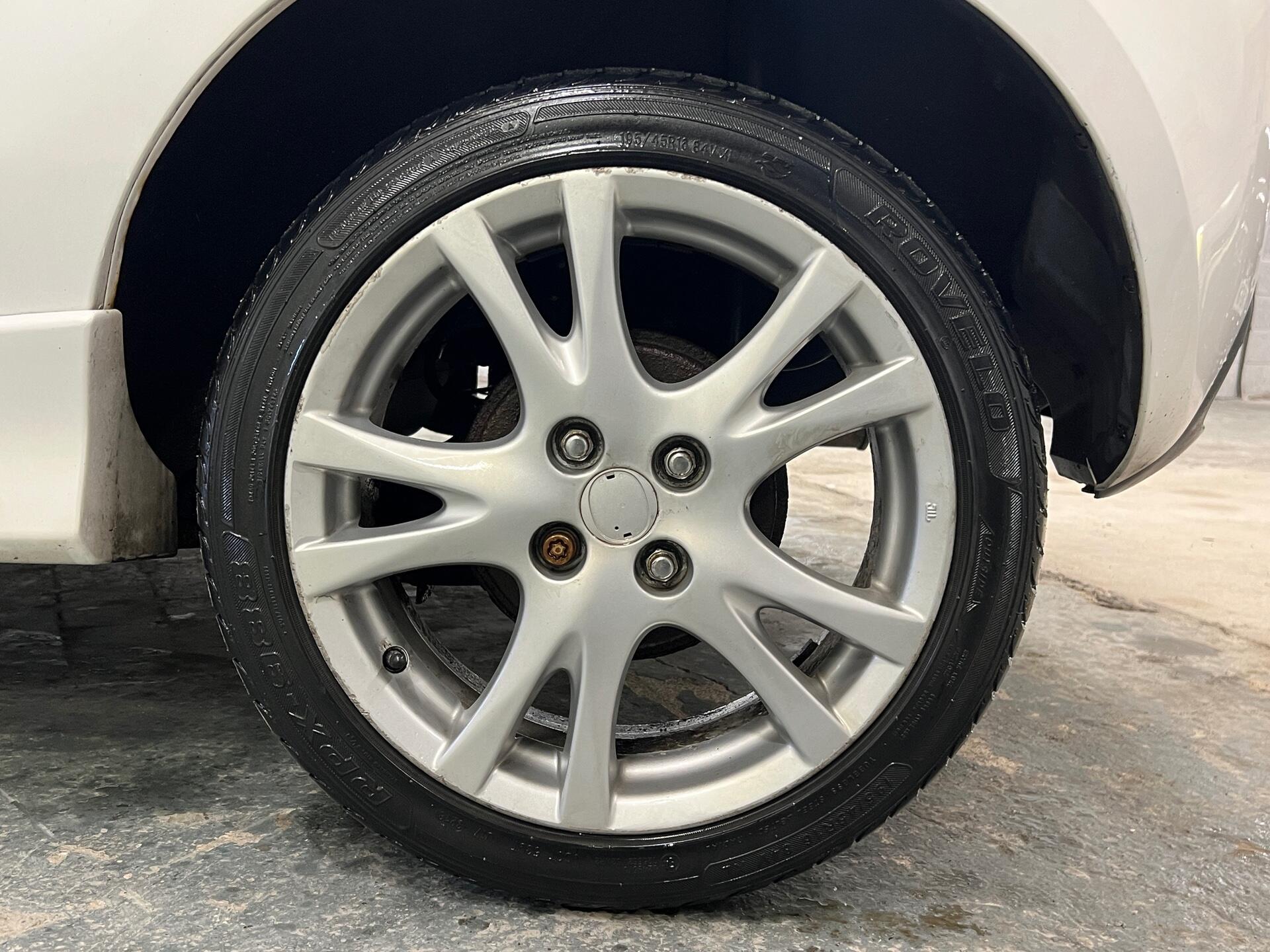 2009 Mazda Mazda2 - Image 13