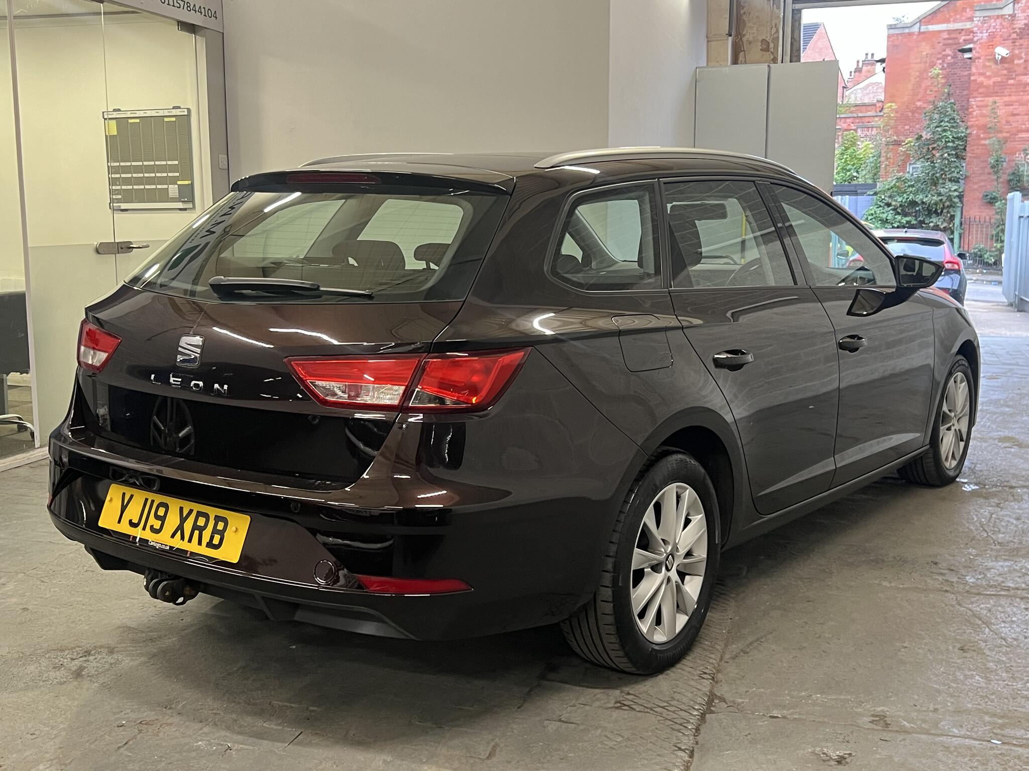 2019 SEAT Leon - Image 9