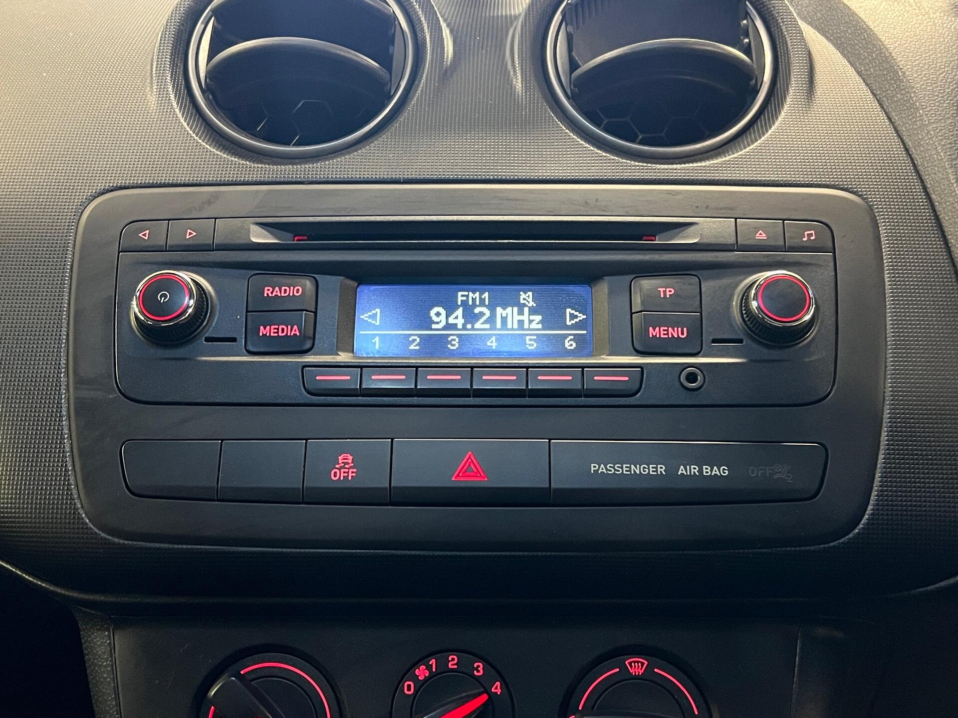 2015 SEAT Ibiza - Image 29