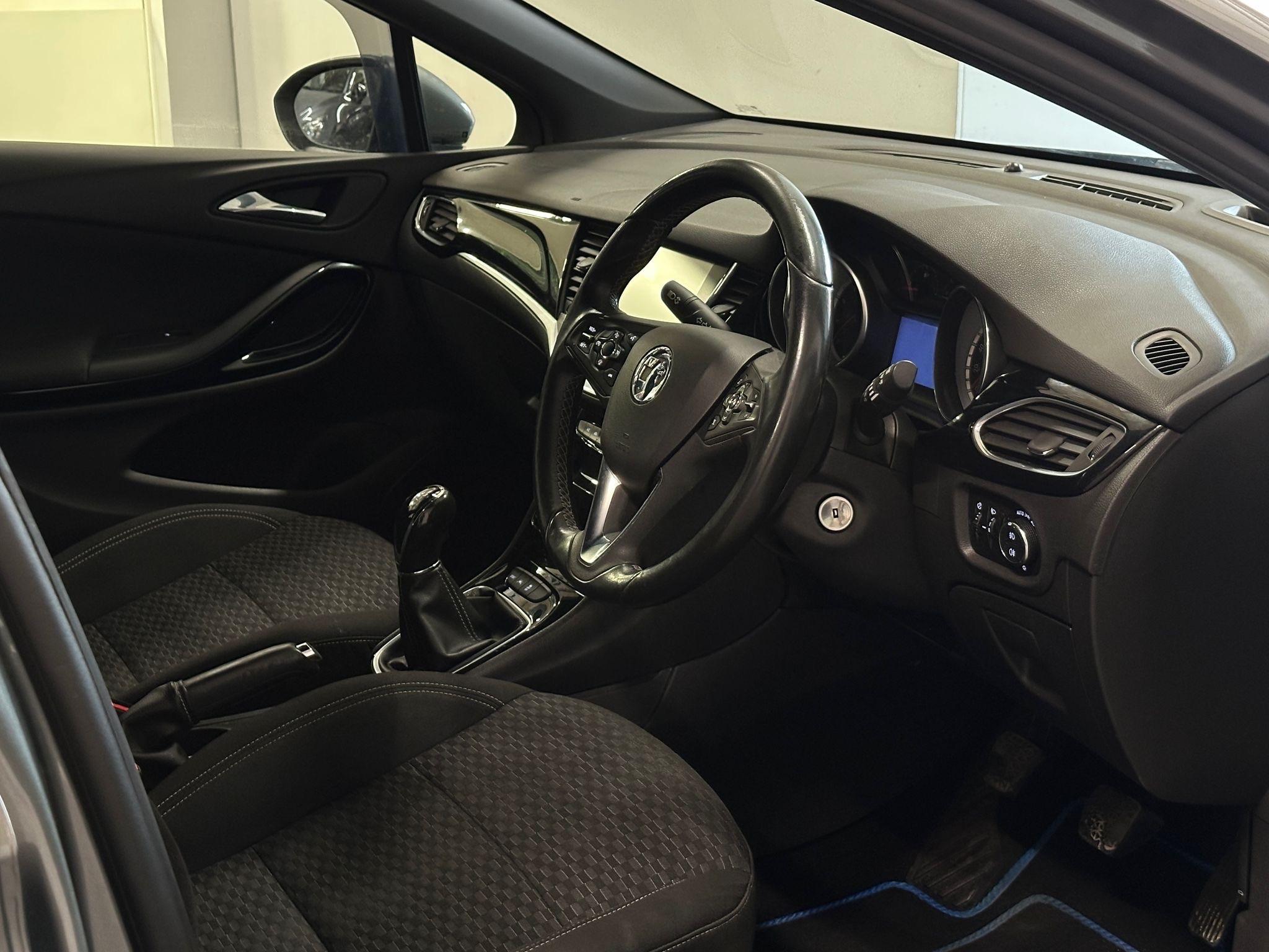 2019 Vauxhall Astra - Image 14