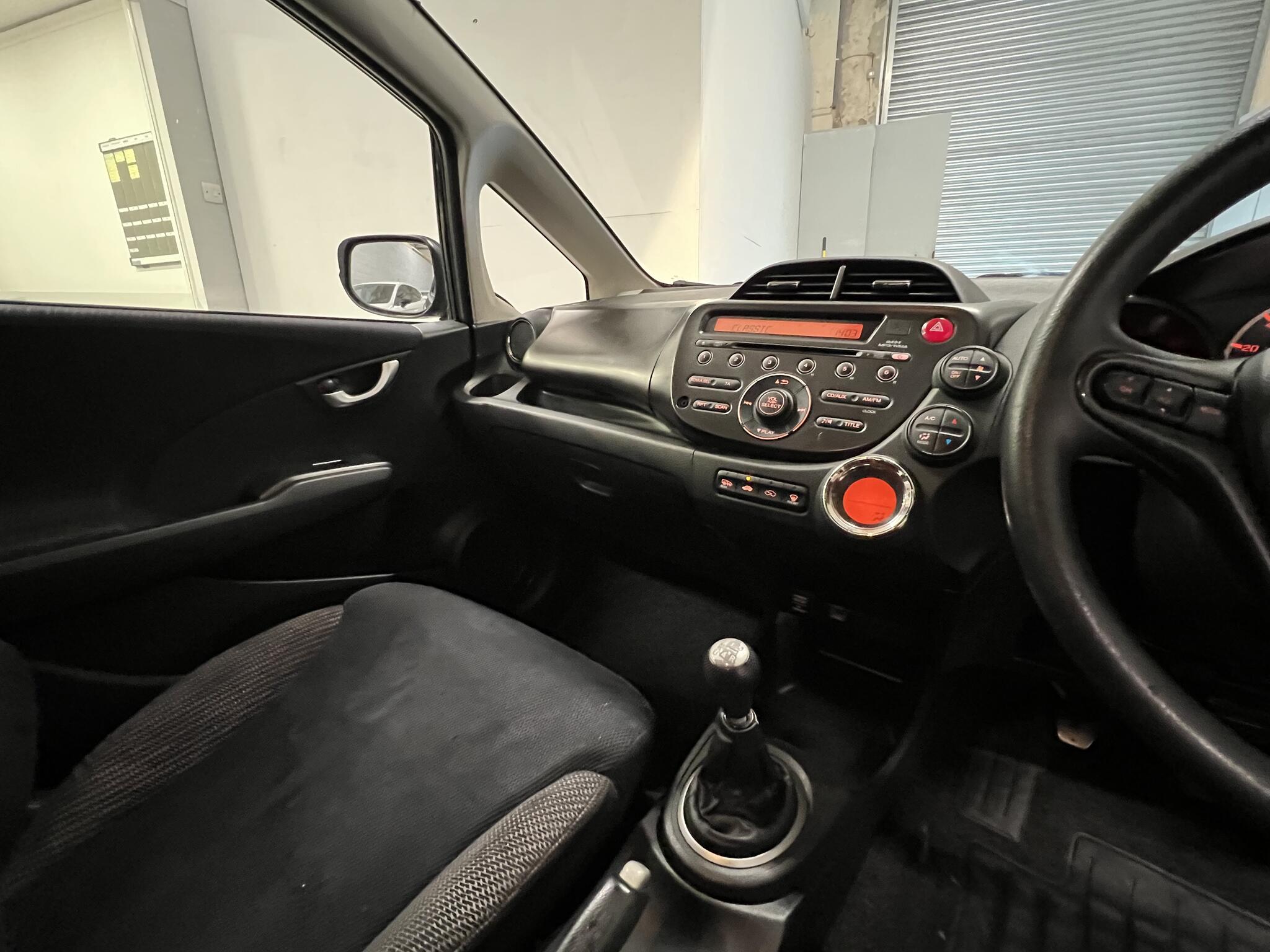 2011 Honda Jazz - Image 28