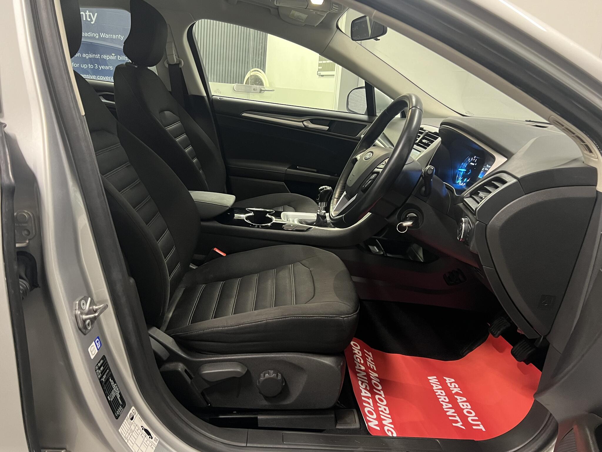 2015 Ford Mondeo - Image 22