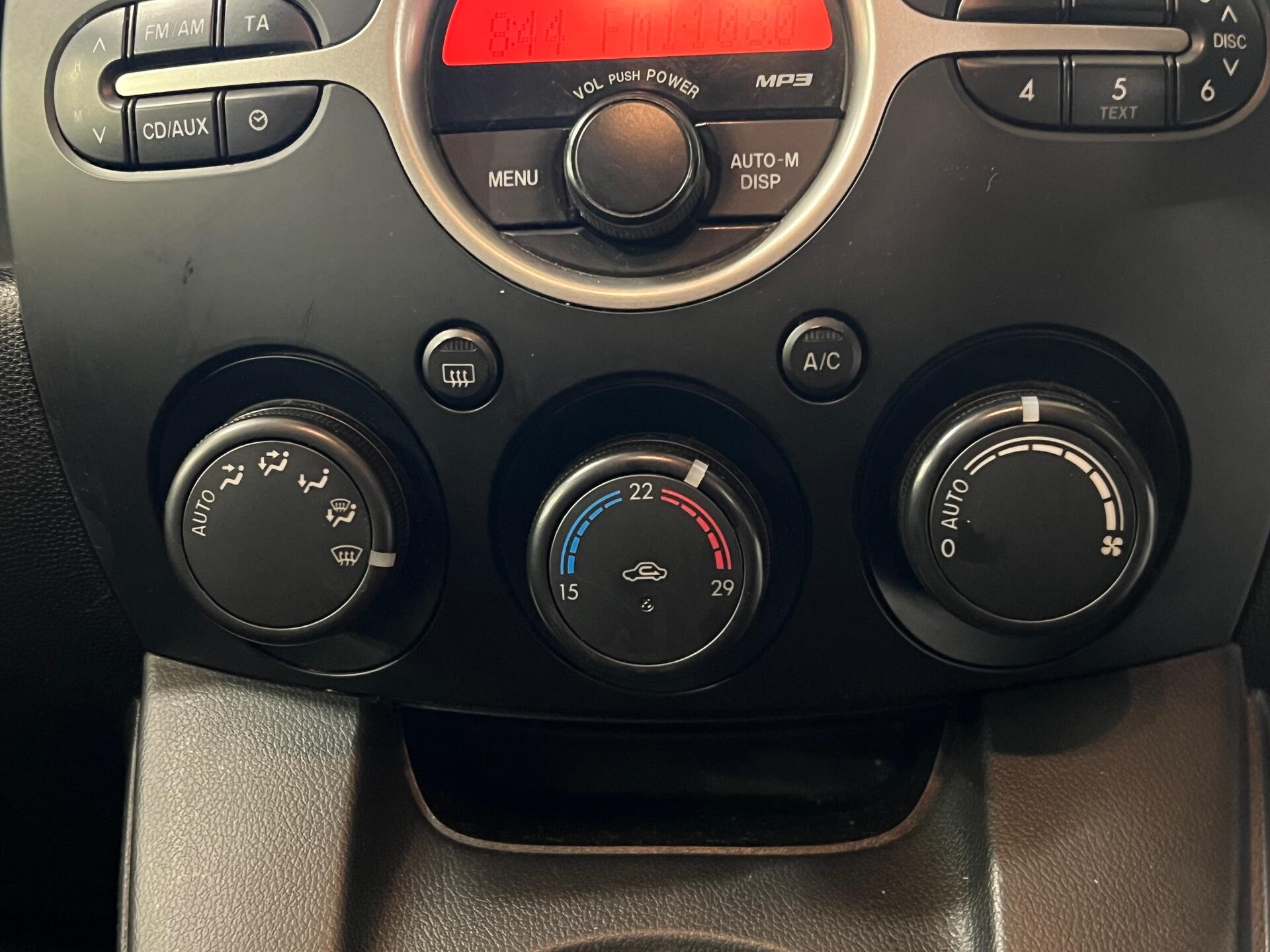 2009 Mazda Mazda2 - Image 28