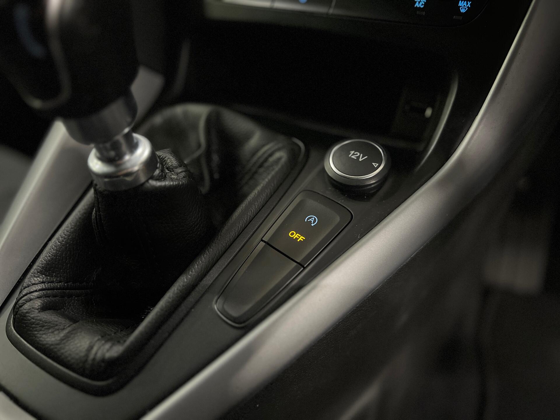 2017 Ford Focus - Image 39