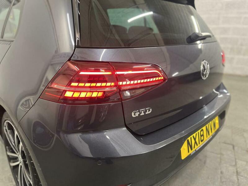 2018 Volkswagen Golf - Image 20