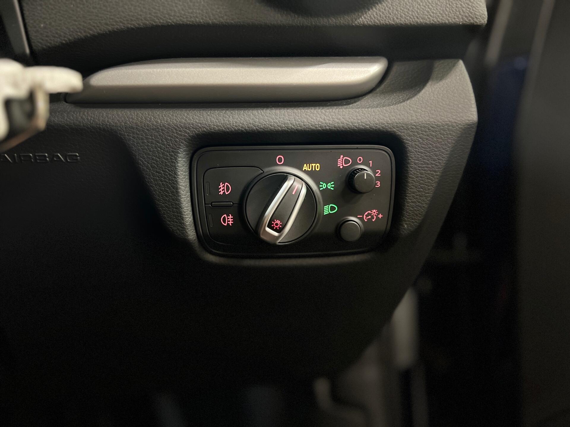 2013 Audi A3 - Image 37