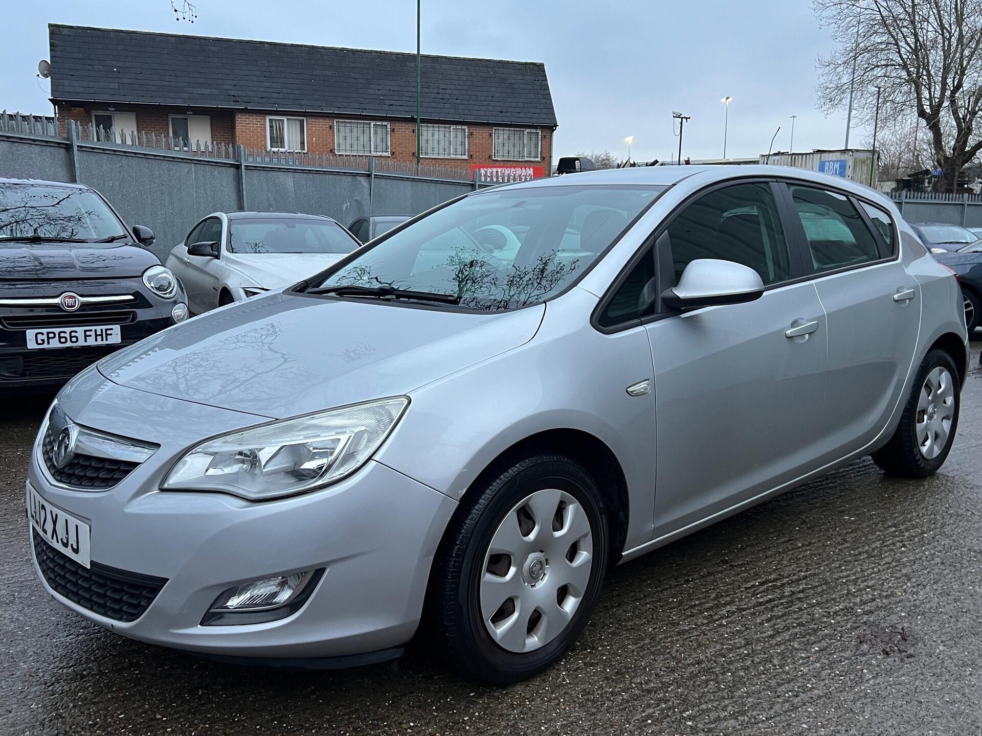 2012 Vauxhall Astra - Image 9