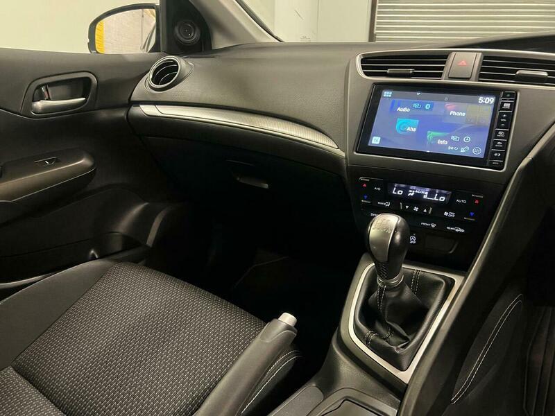 2016 Honda Civic - Image 48