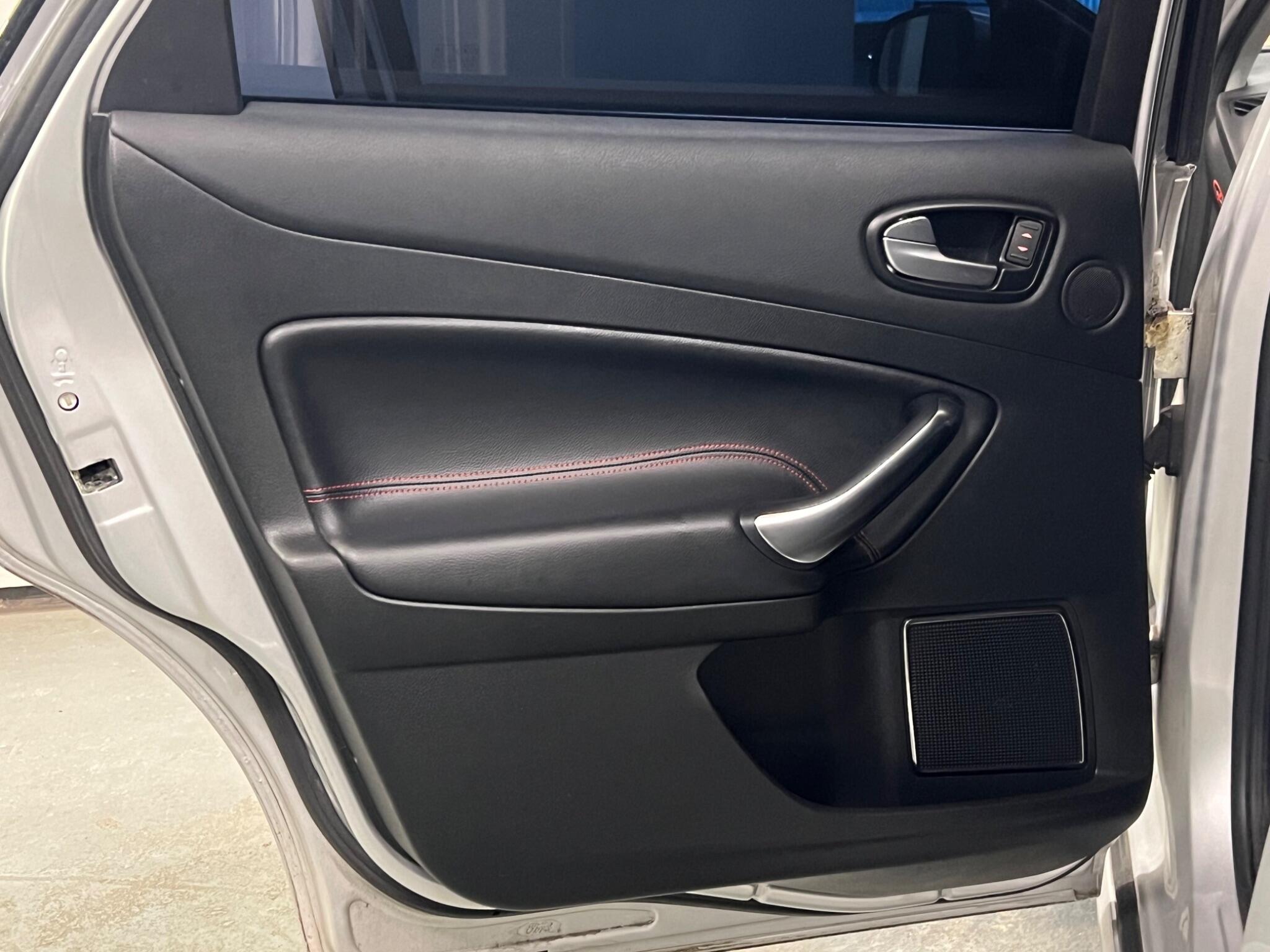 2010 Ford Mondeo - Image 36