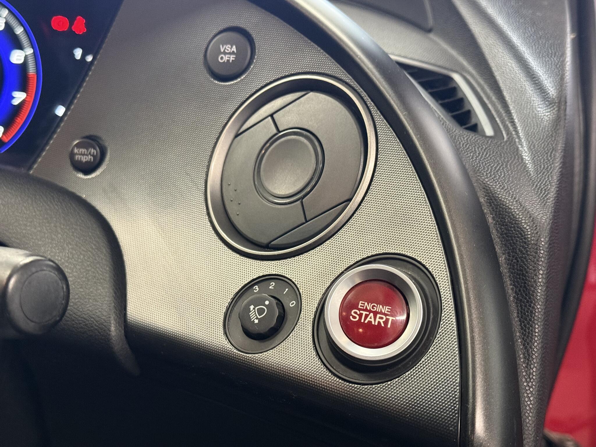 2011 Honda Civic - Image 22