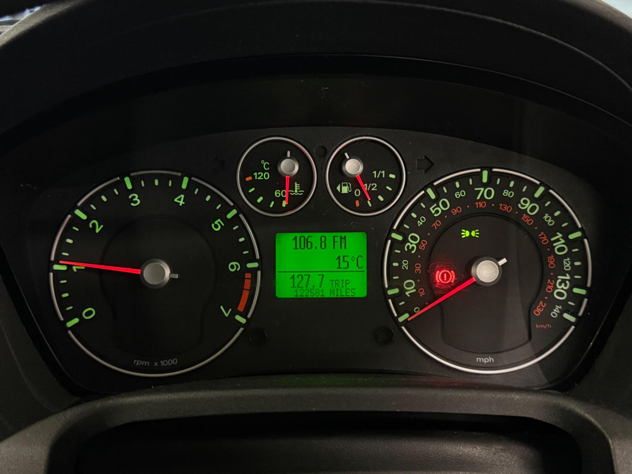 2005 Ford Fiesta - Image 22