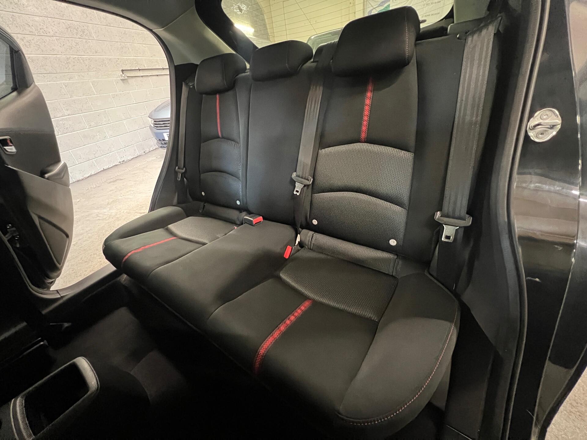 2016 Mazda Mazda2 - Image 40