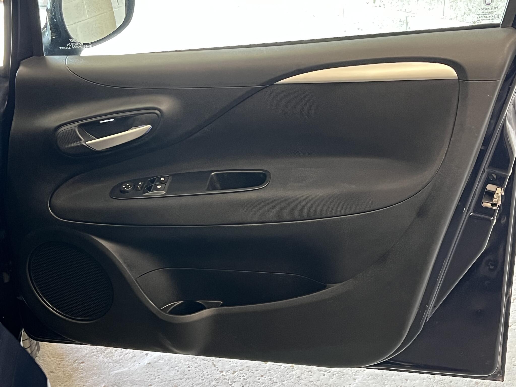 2014 Fiat Punto - Image 17