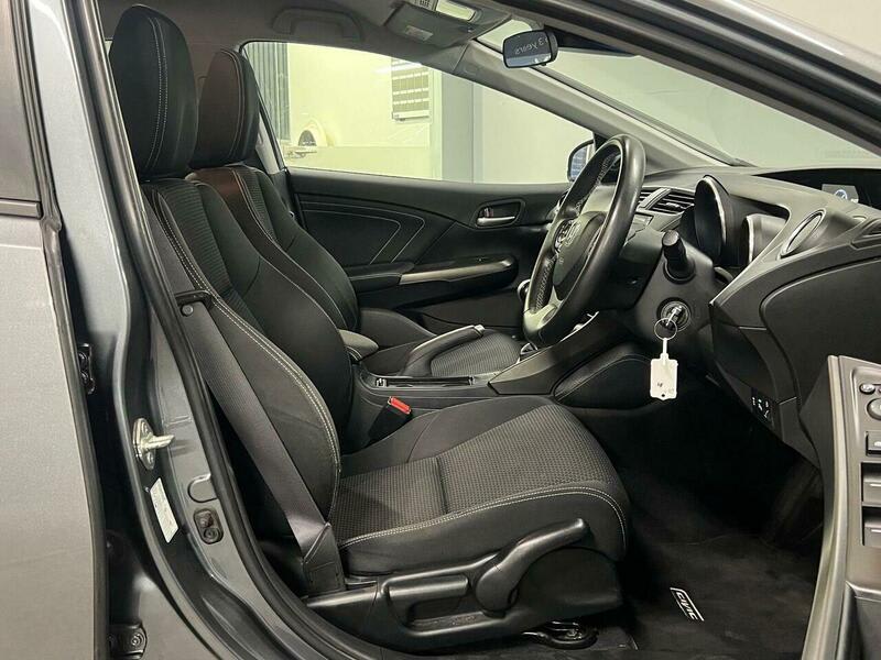 2016 Honda Civic - Image 32