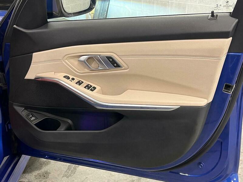 2019 BMW 3 Series - Image 27