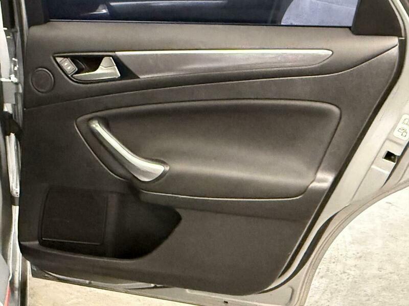 2012 Ford Mondeo - Image 33