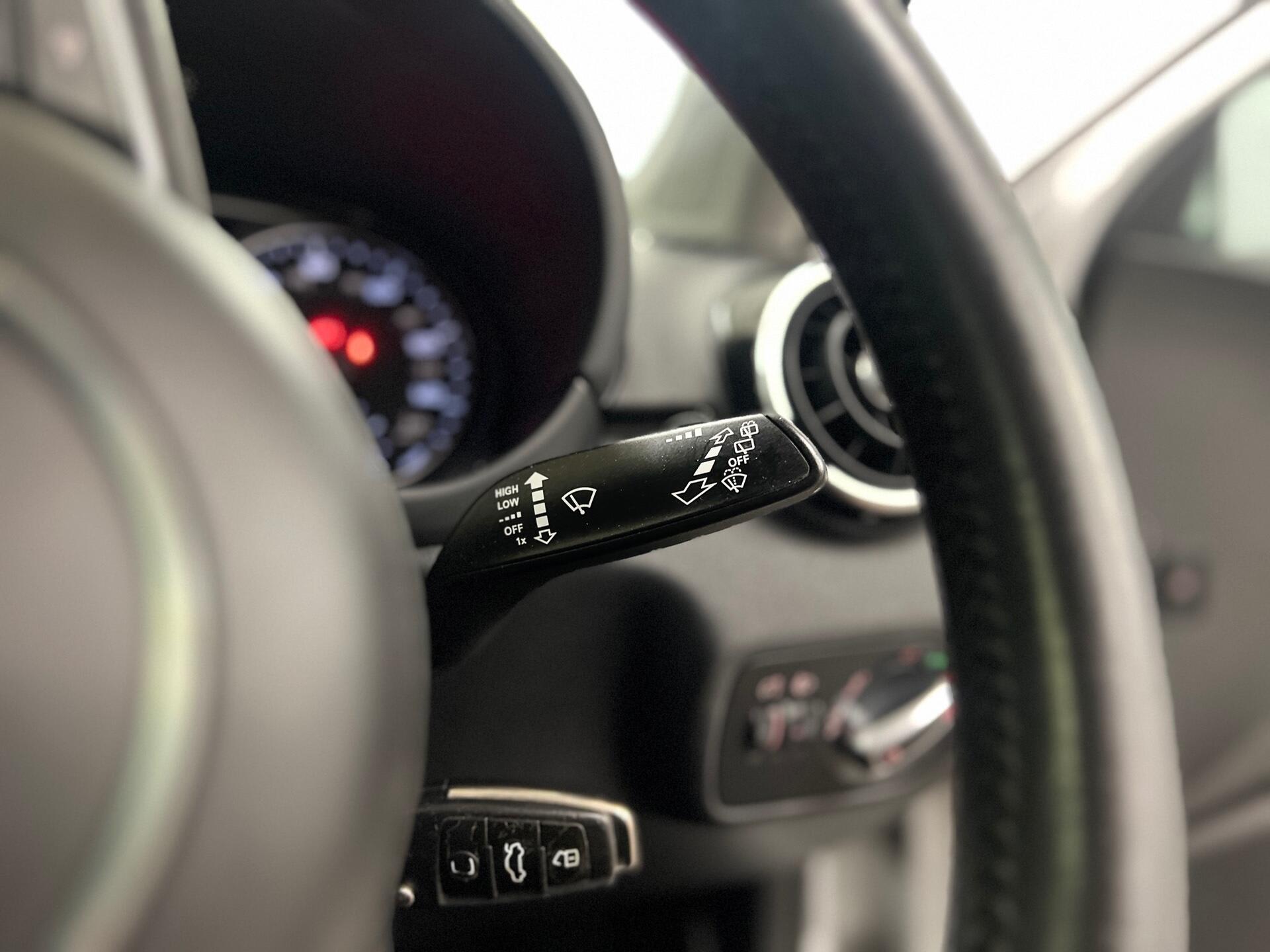 2014 Audi A1 - Image 26