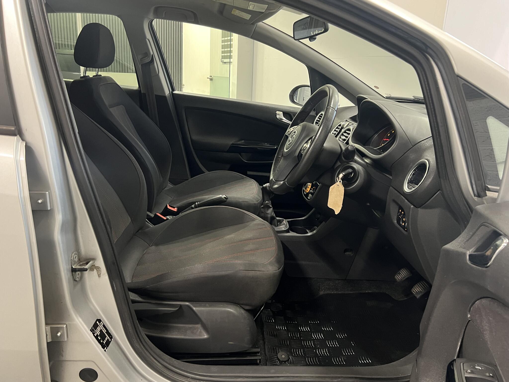 2014 Vauxhall Corsa - Image 18