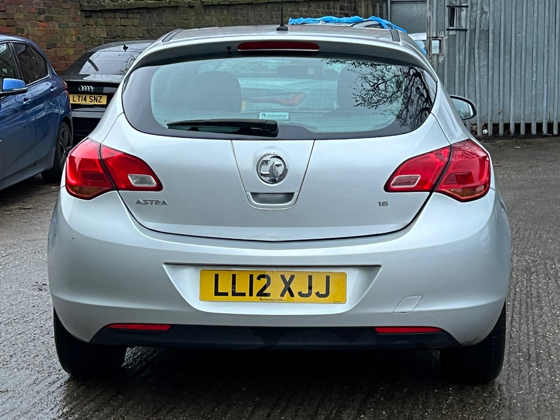 2012 Vauxhall Astra - Image 7