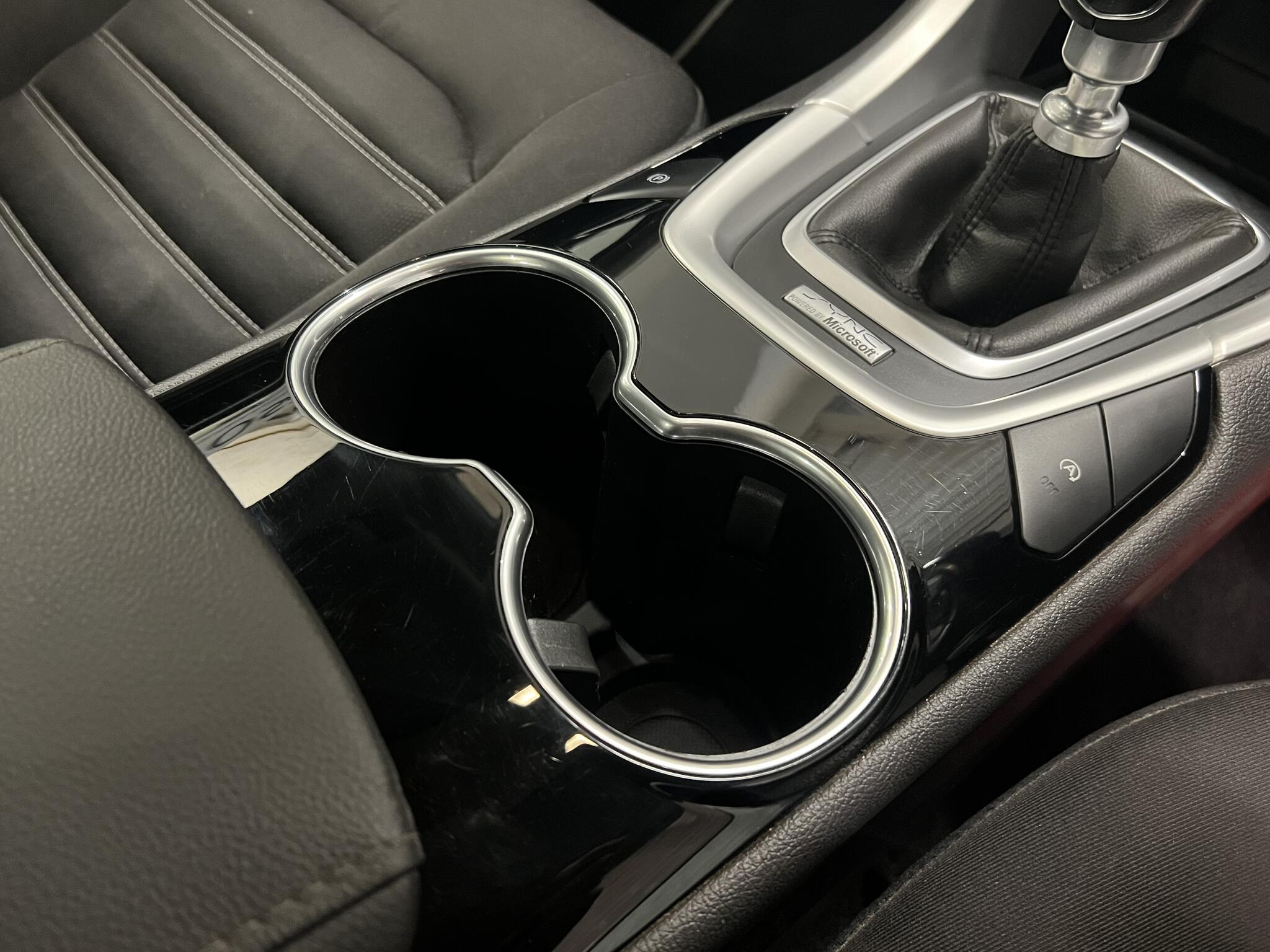 2015 Ford Mondeo - Image 36