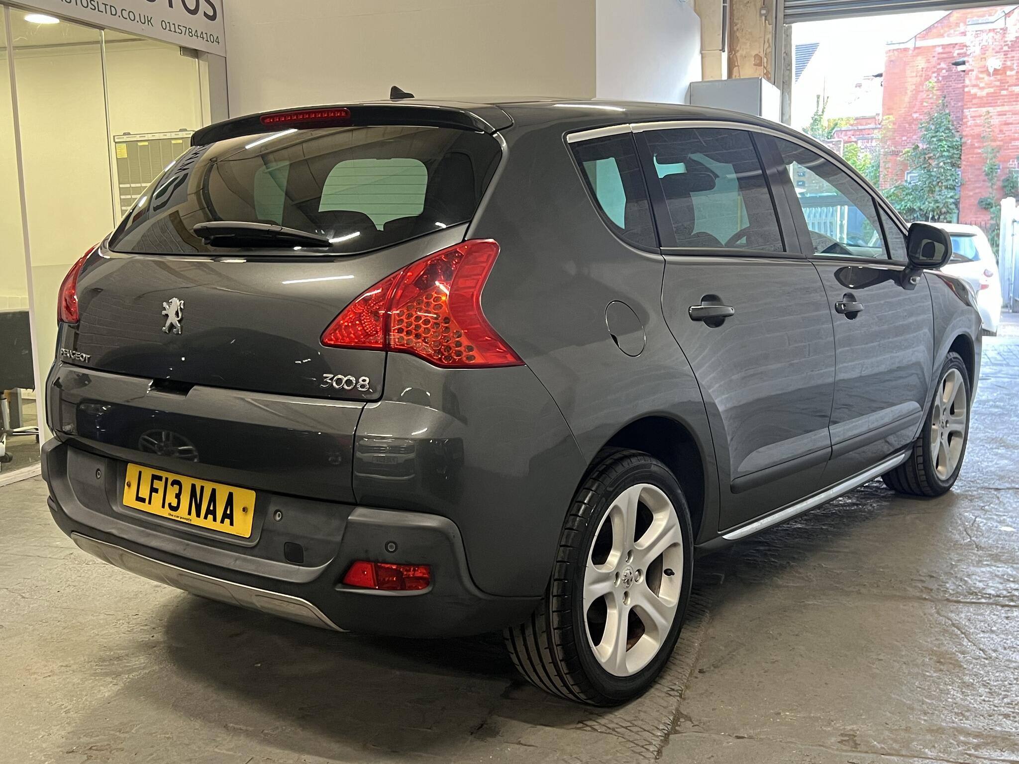 2013 Peugeot 3008 - Image 8