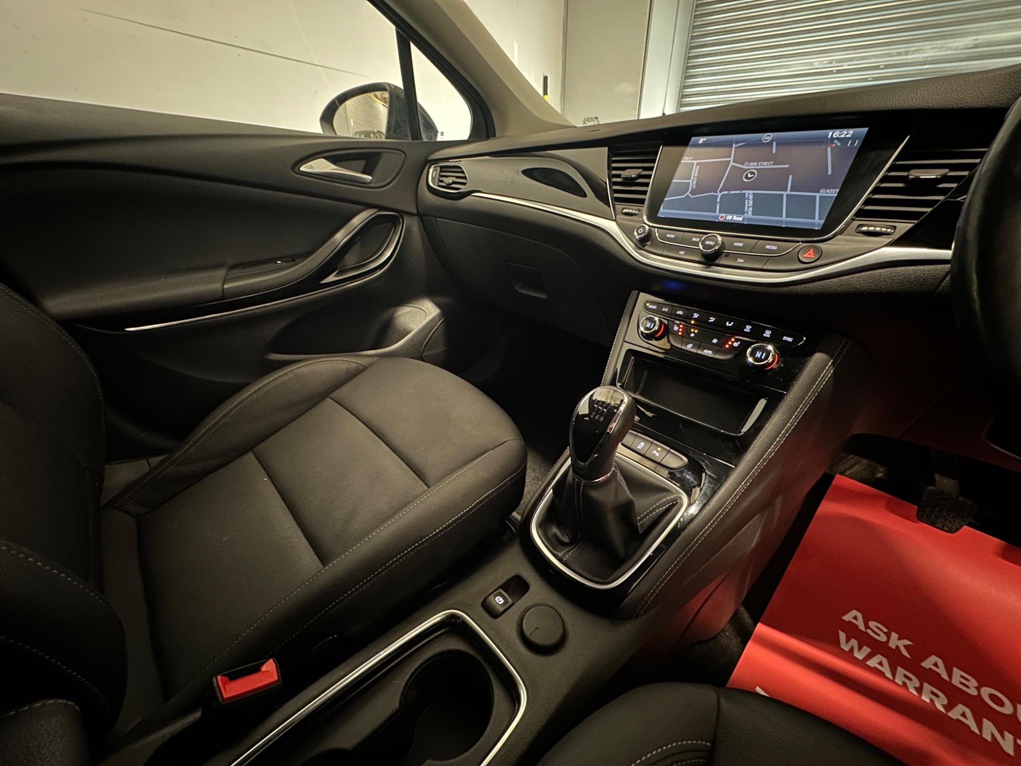 2019 Vauxhall Astra - Image 31