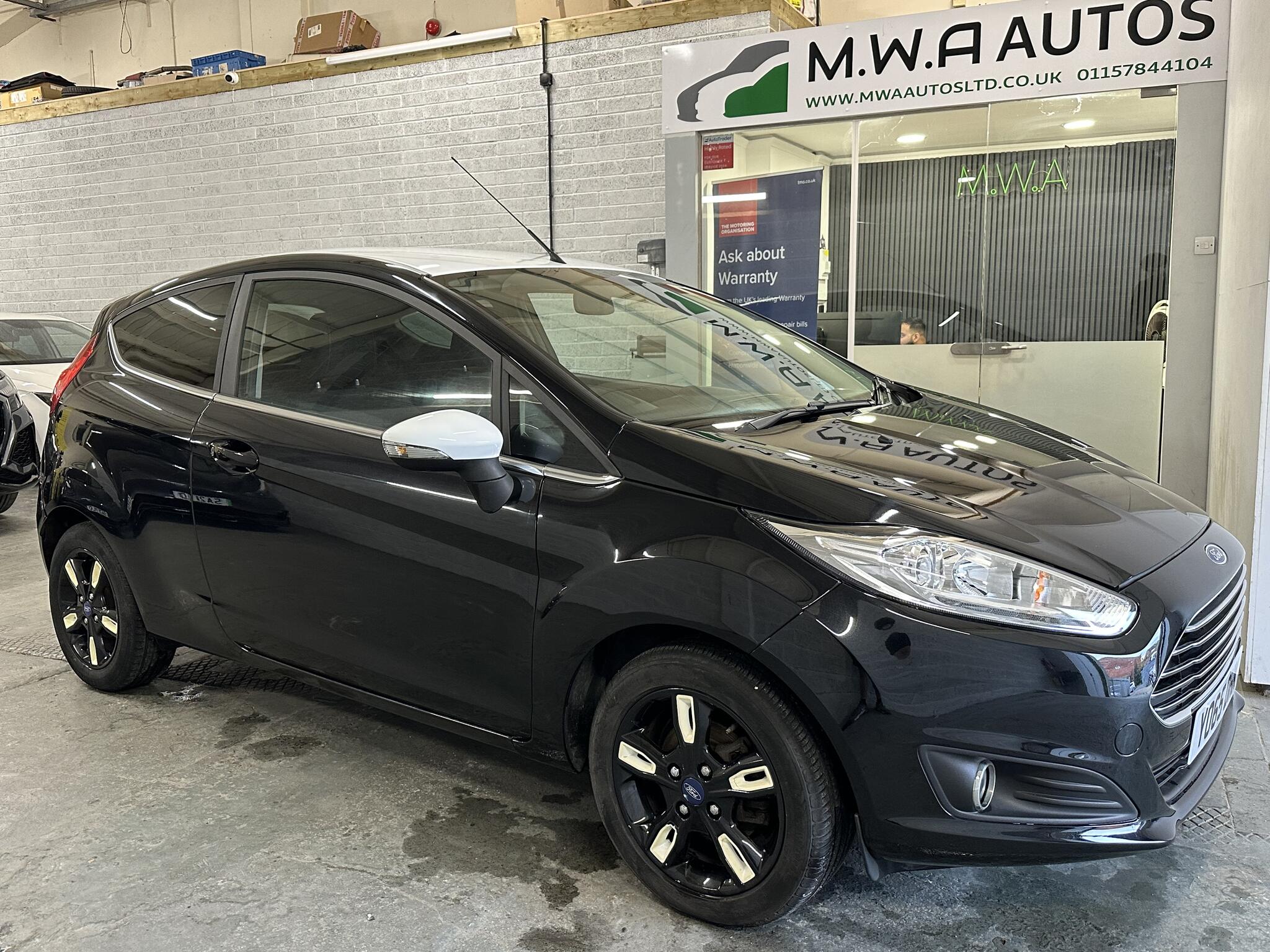 2016 Ford Fiesta - Image 5