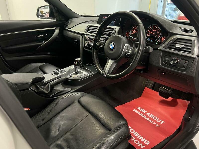 2017 BMW 3 Series - Image 25