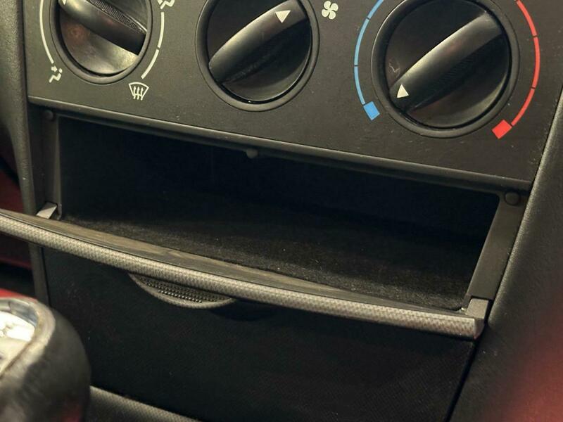 2005 Toyota Corolla - Image 30