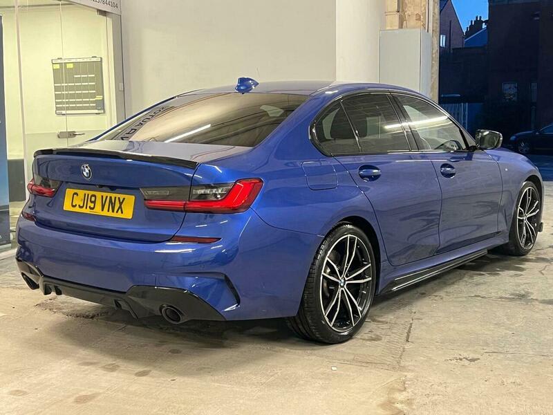 2019 BMW 3 Series - Image 9