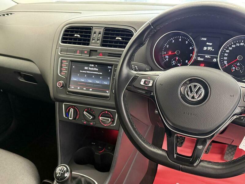 2016 Volkswagen Golf - Image 22