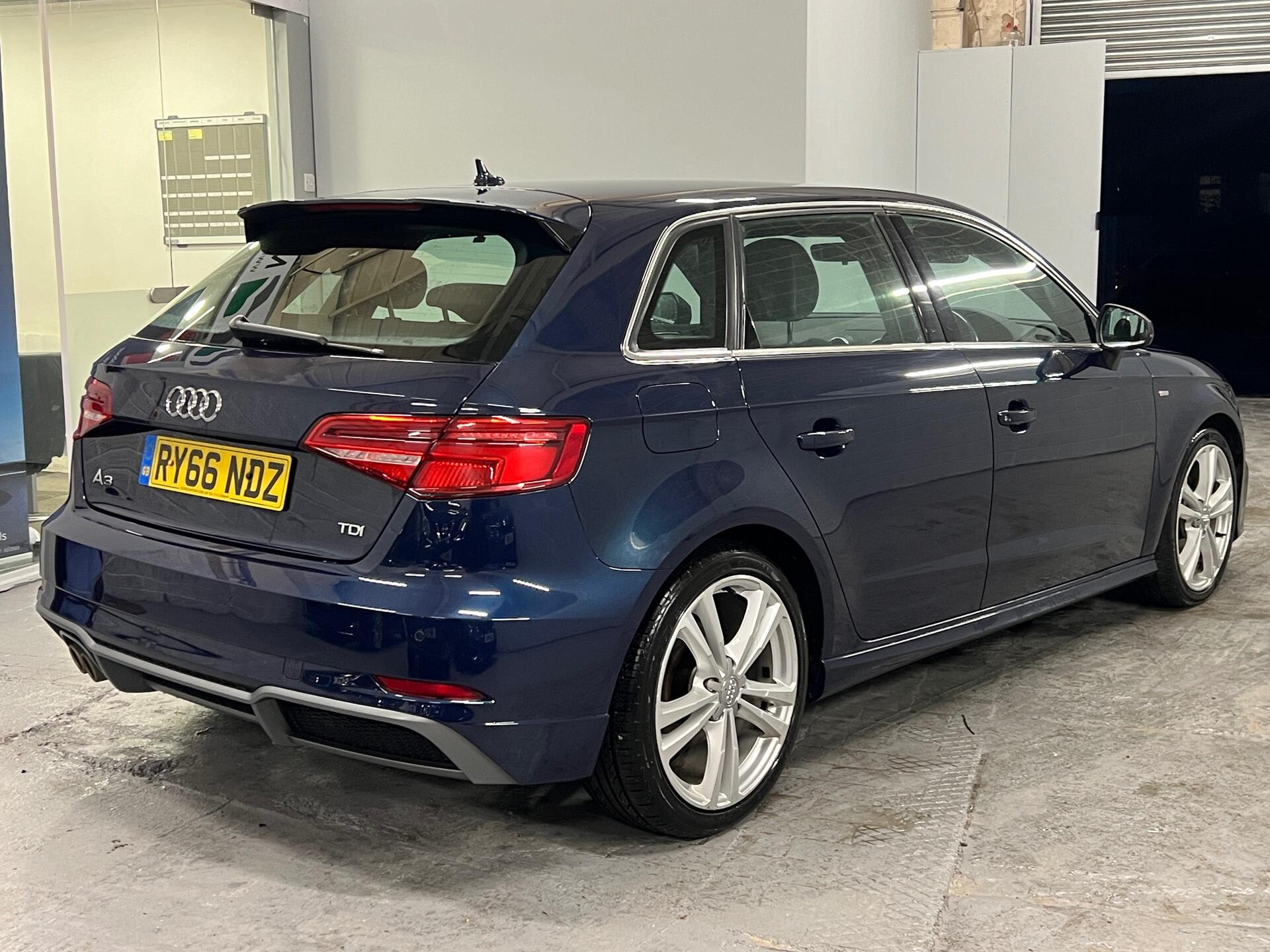 2017 Audi A3 - Image 9