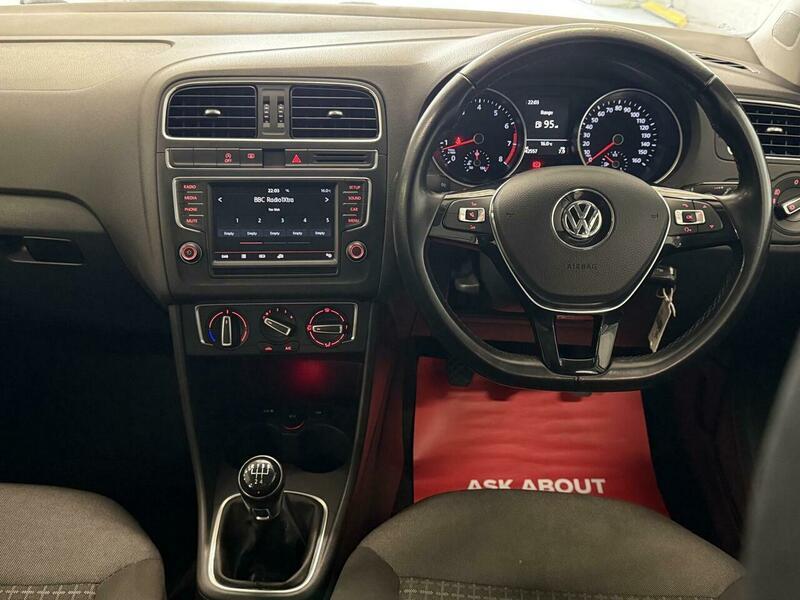 2016 Volkswagen Golf - Image 37
