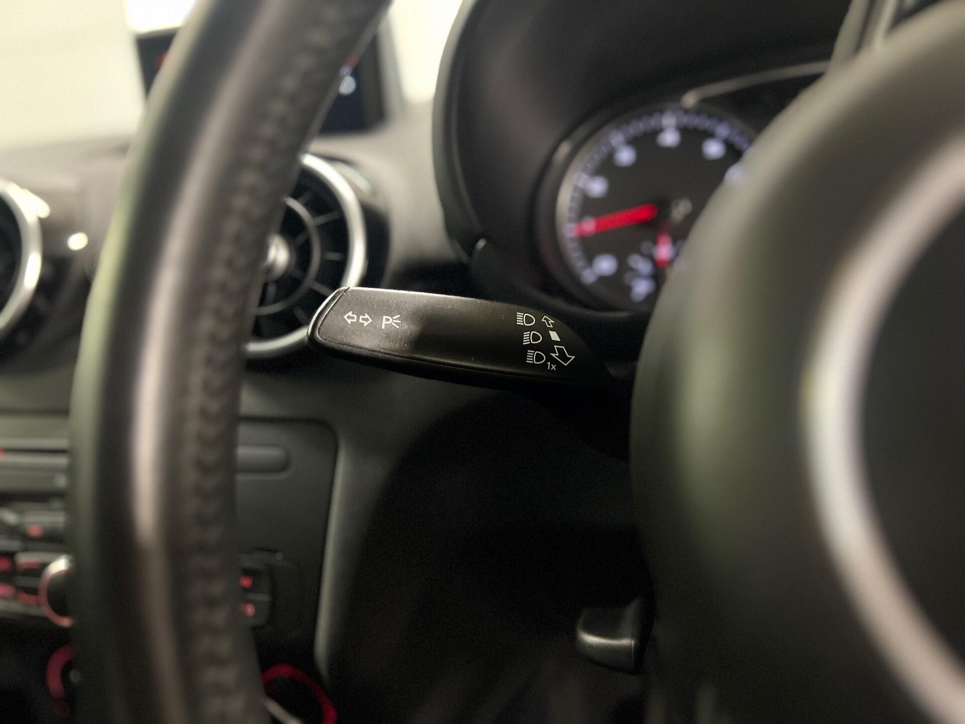 2014 Audi A1 - Image 27