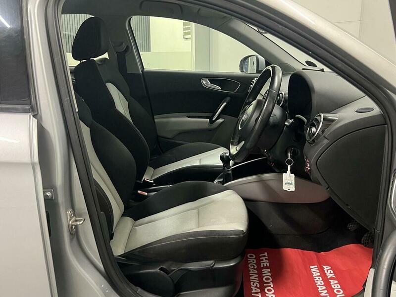 2014 Audi A1 - Image 21