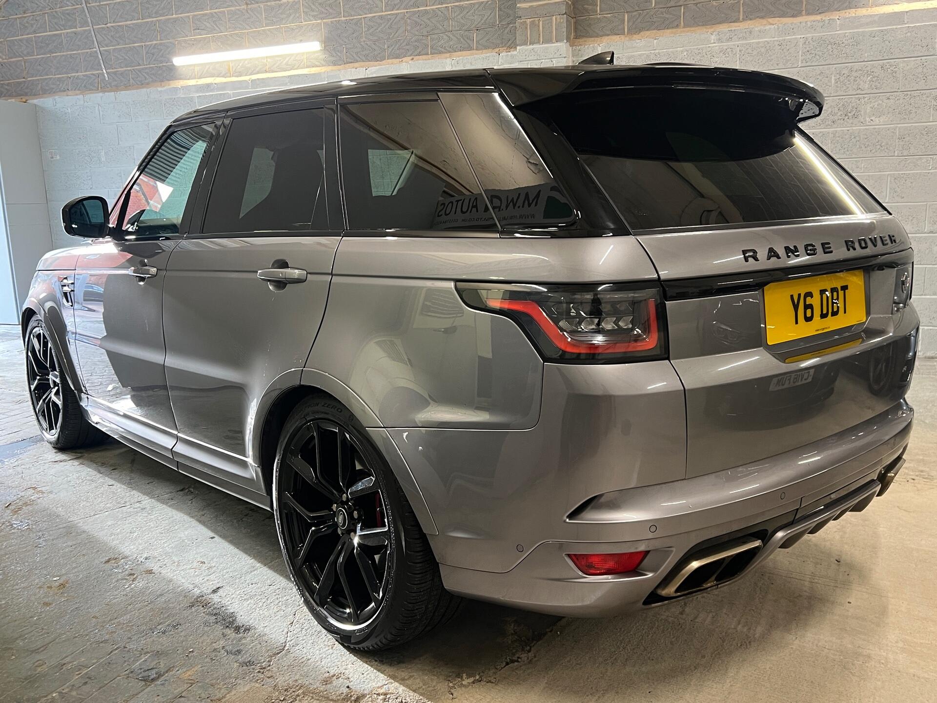 2022 Land Rover Range Rover Sport - Image 13