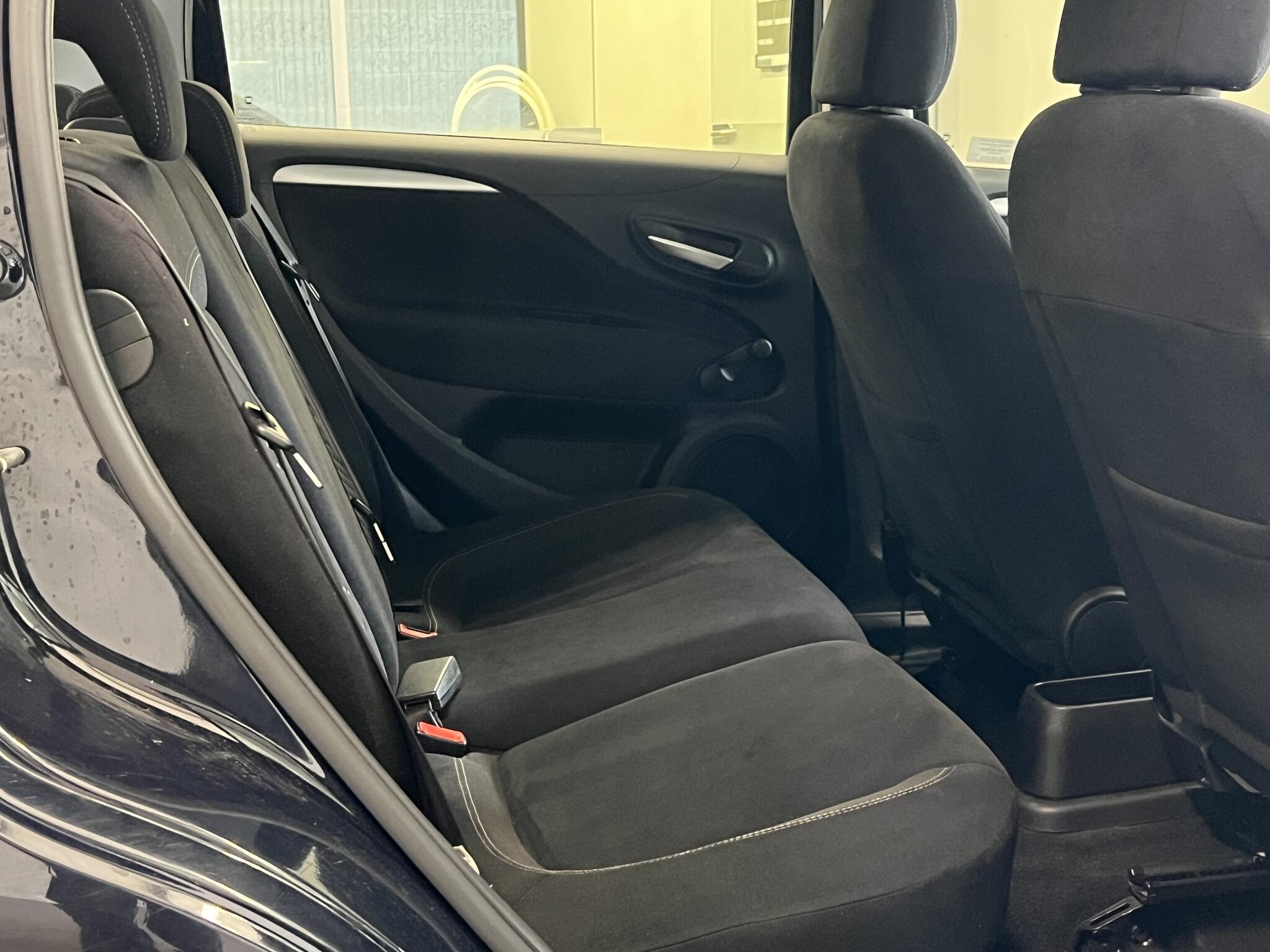 2014 Fiat Punto - Image 33