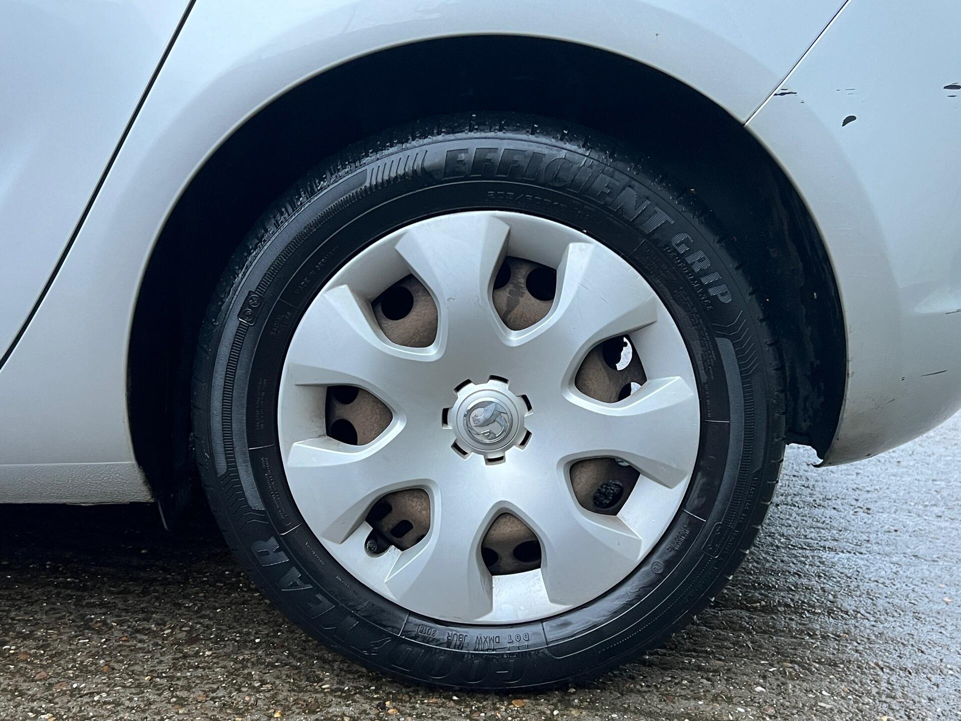 2012 Vauxhall Astra - Image 13