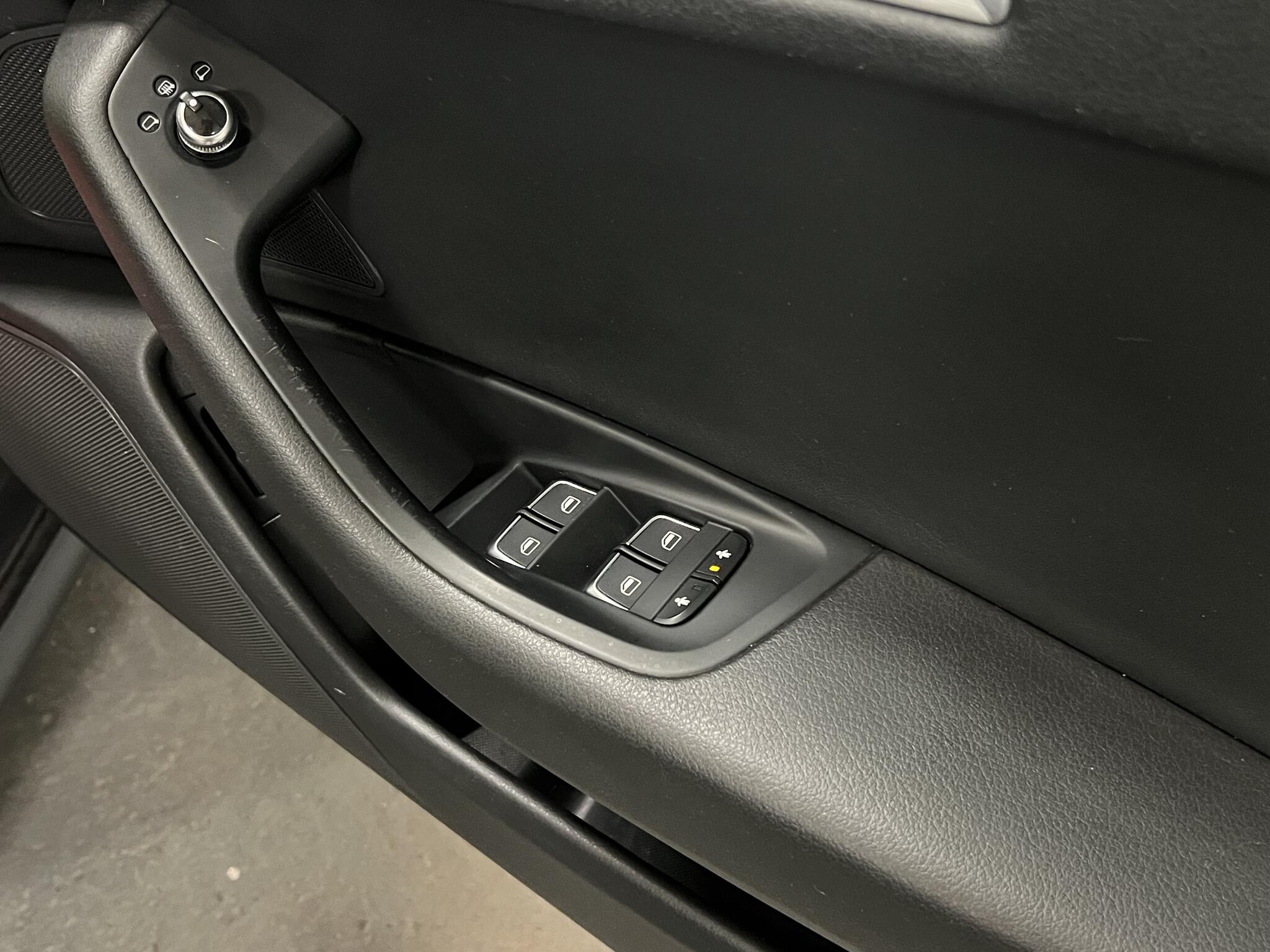 2012 Audi A6 Avant - Image 25