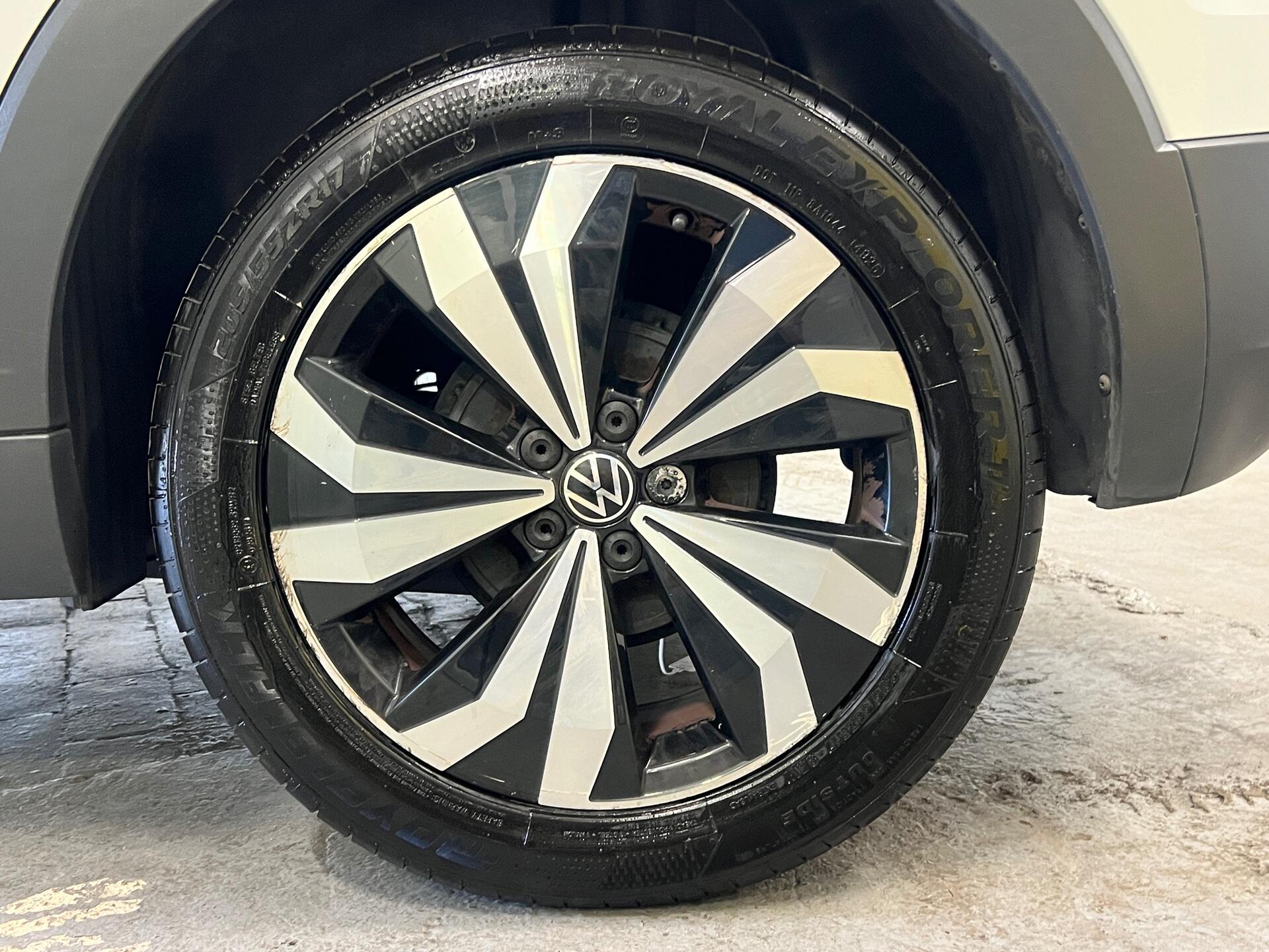 2022 Volkswagen T-Cross - Image 28