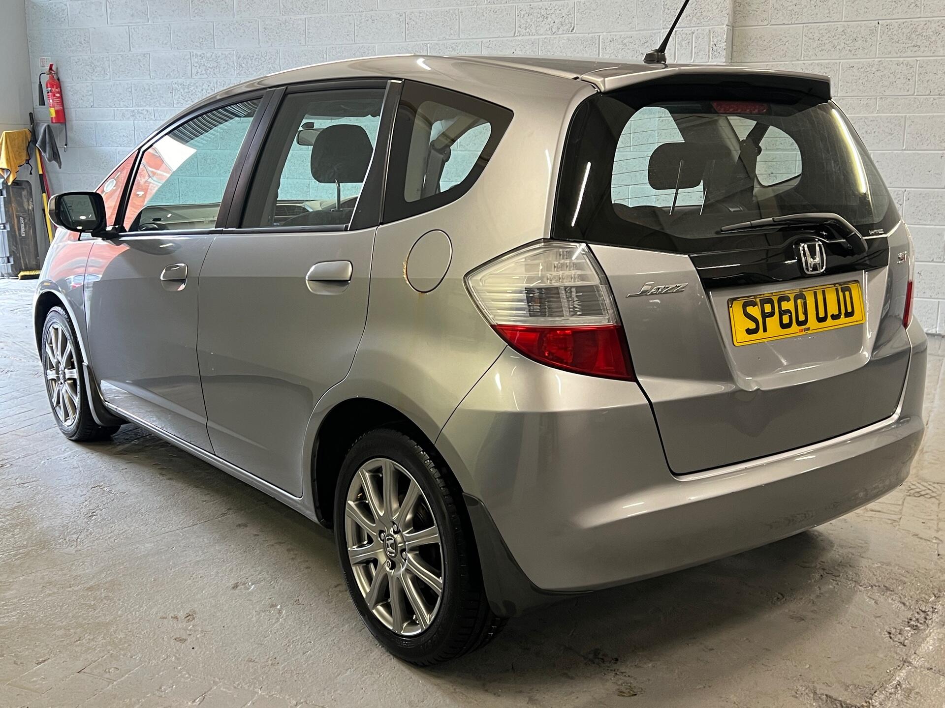 2010 Honda Jazz - Image 10