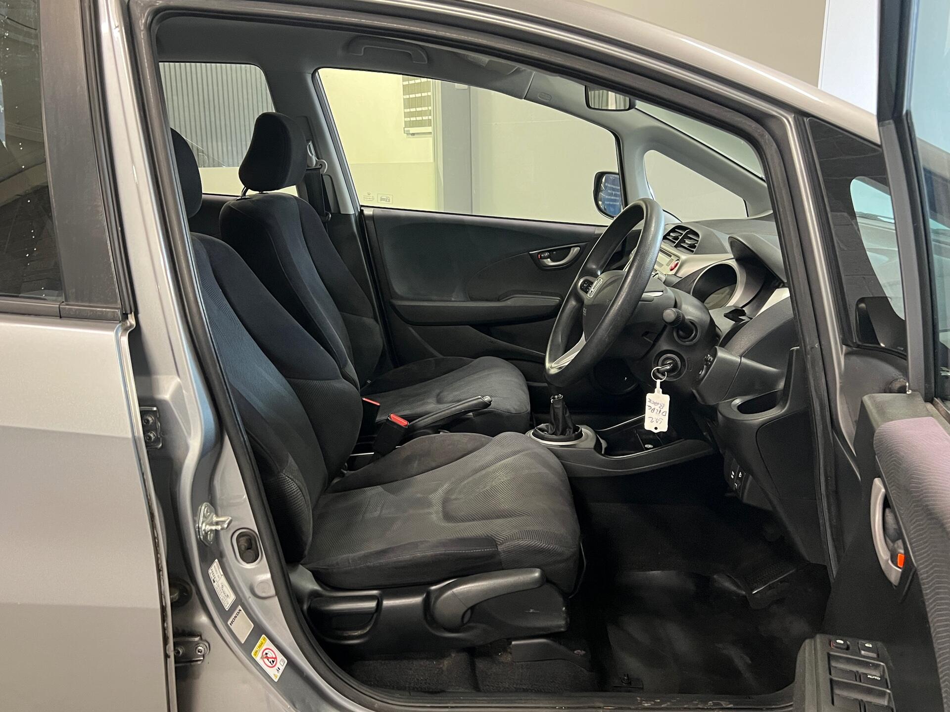 2010 Honda Jazz - Image 20