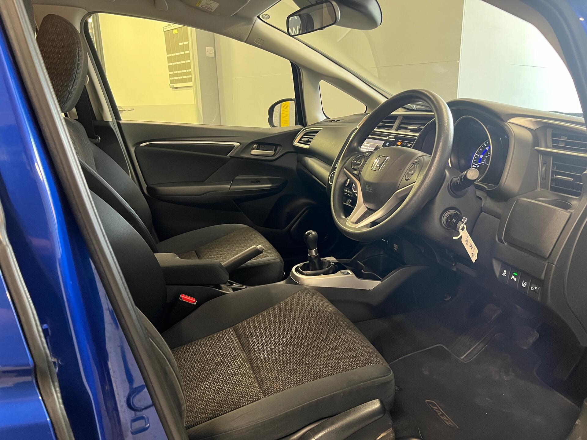 2016 Honda Jazz - Image 22