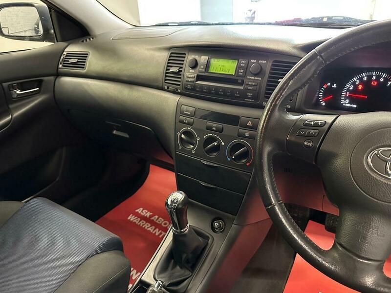 2005 Toyota Corolla - Image 27