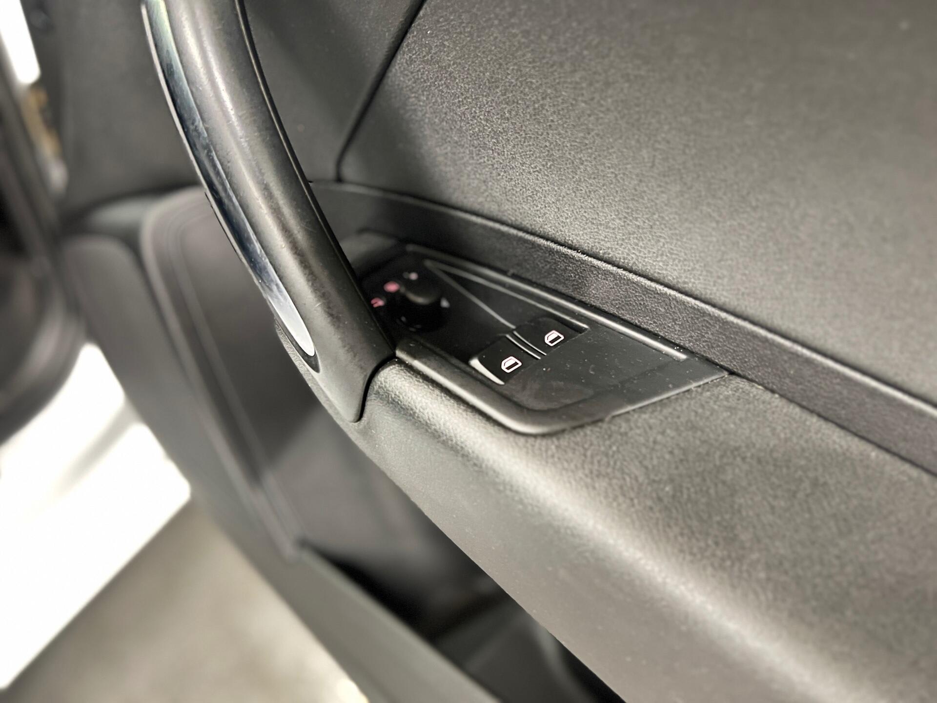 2014 Audi A1 - Image 20