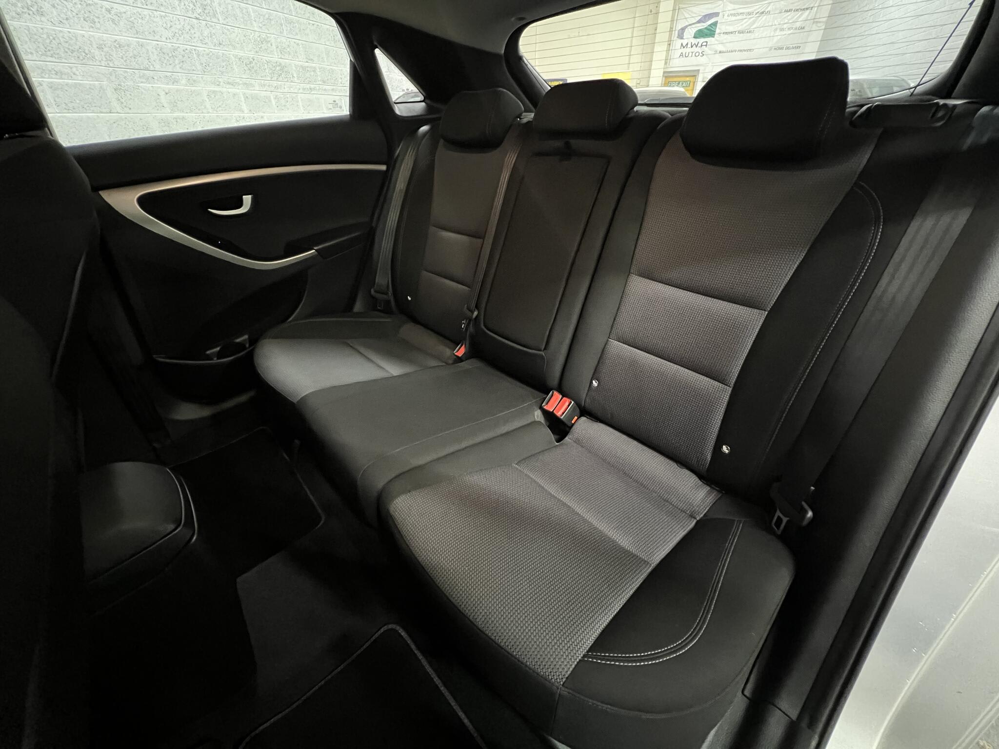 2015 Hyundai i30 - Image 39