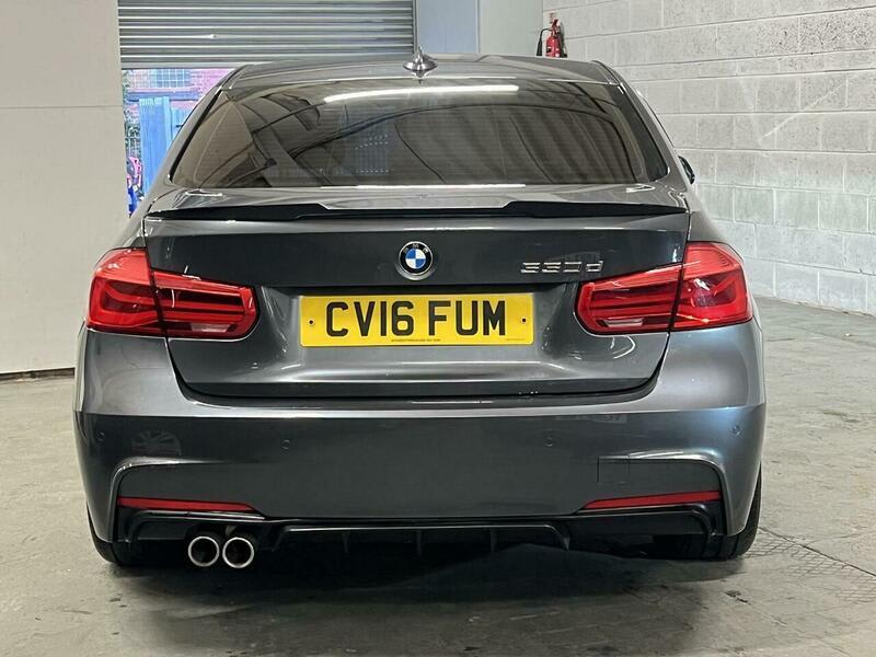 2016 BMW 3 Series - Image 11