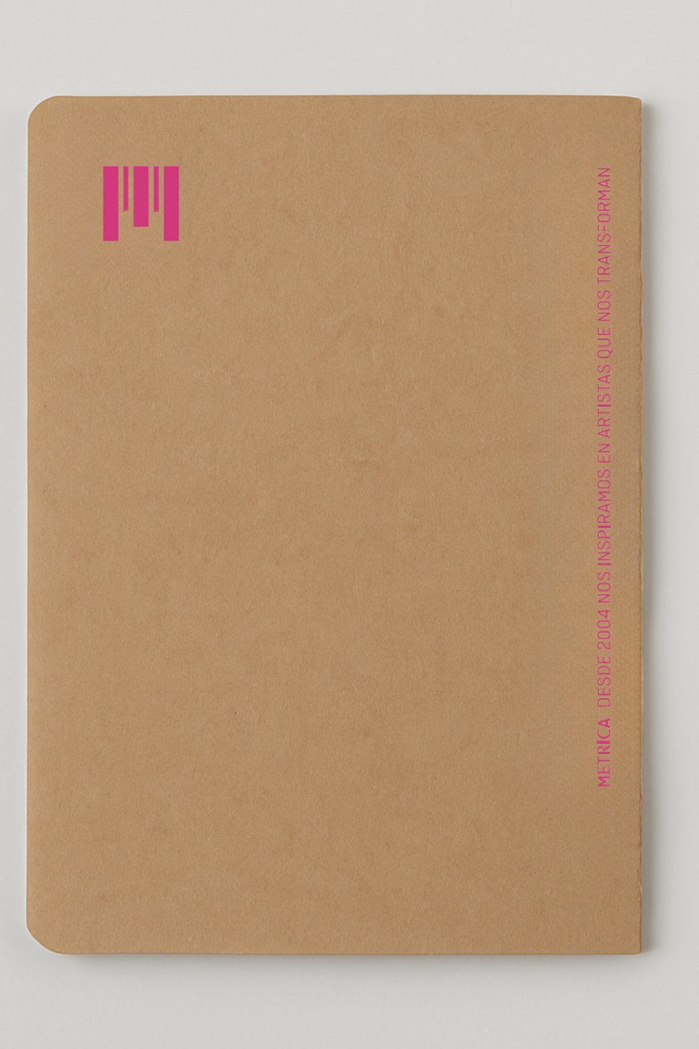 Cuaderno All You Need Is Love - Contratapa