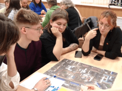 В центре Лениногорска на месте бывшего самолета жители предлагают создать музыкальный фонтан