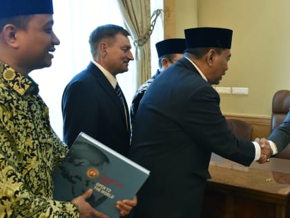 Татарстан хочет поставлять в Индонезию халяльные товары и грузовики